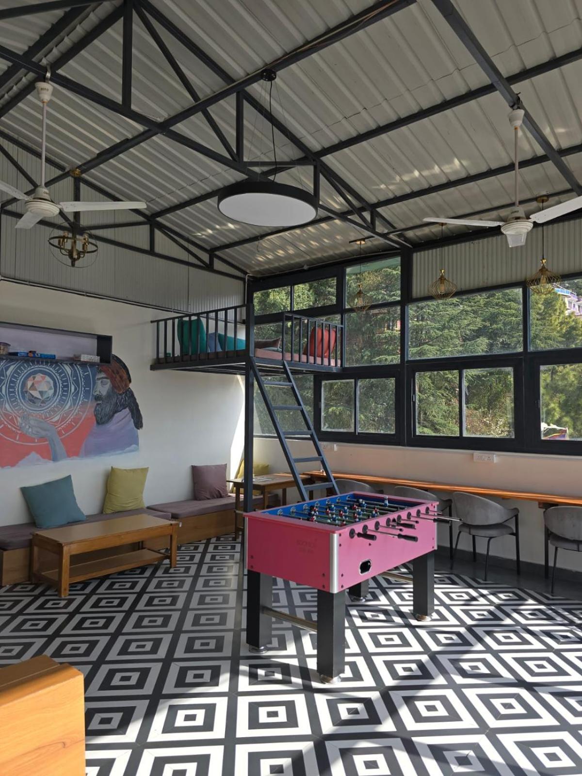 Hotel Starwud Kotagge McLeod Ganj Bagian luar foto