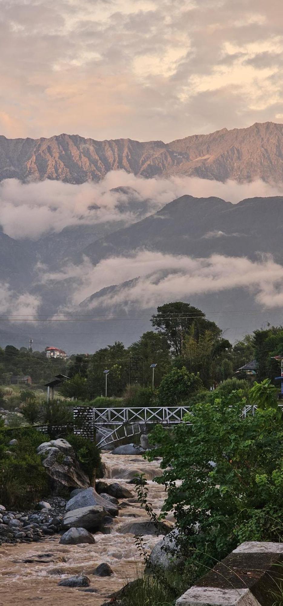 Hotel Starwud Kotagge McLeod Ganj Bagian luar foto