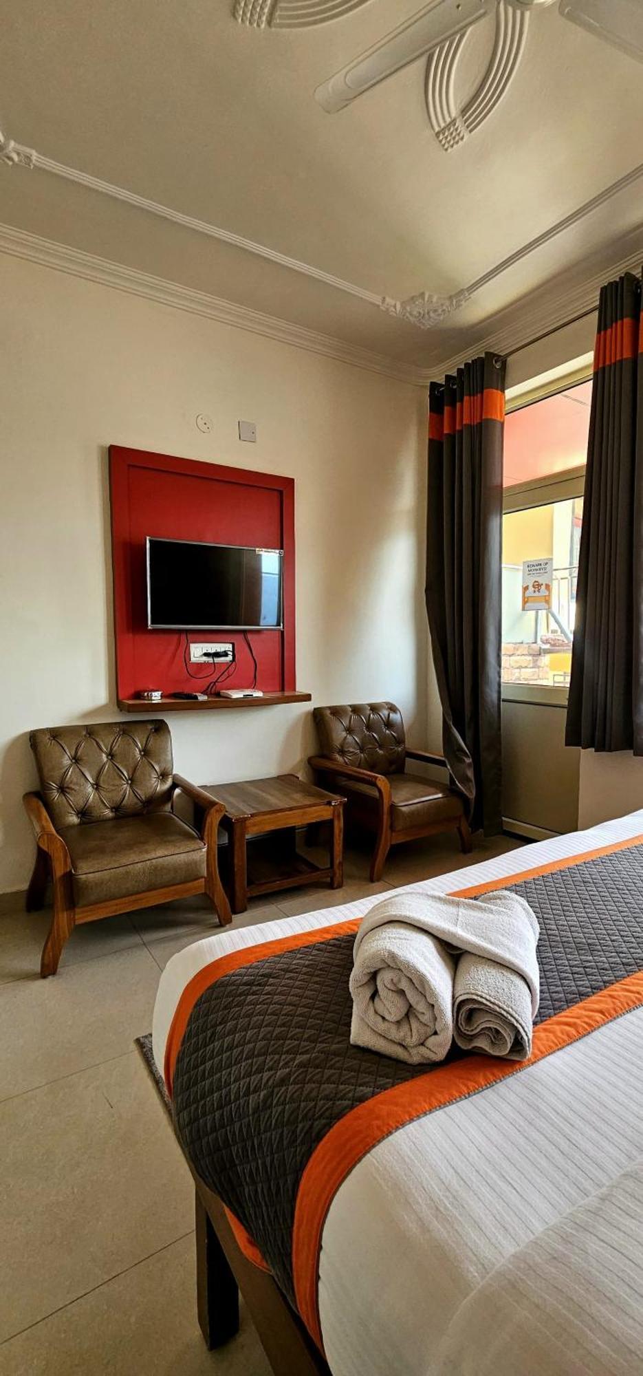 Hotel Starwud Kotagge McLeod Ganj Bagian luar foto